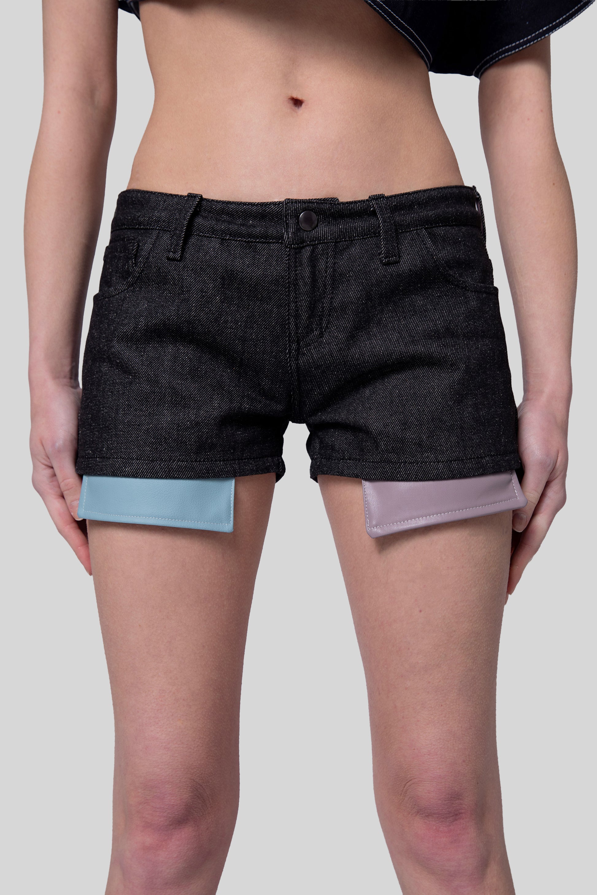 Close-up of front of 4Sight shorts showing two-tone AppleSkin pocket detail