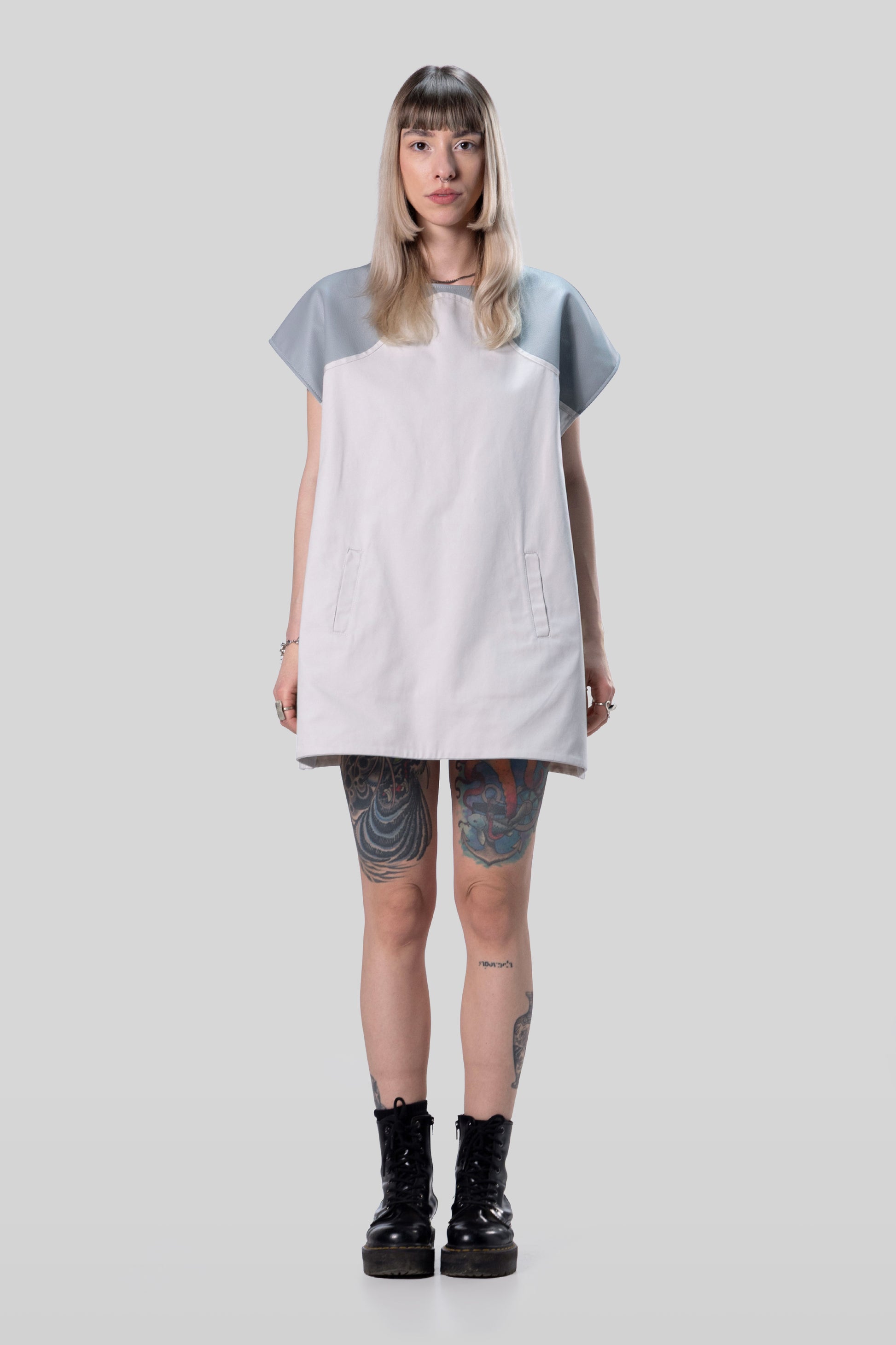 [card:women-secondary][card:all-secondary] Front view of Chameleon dress in light grey, unstructured fit without belt