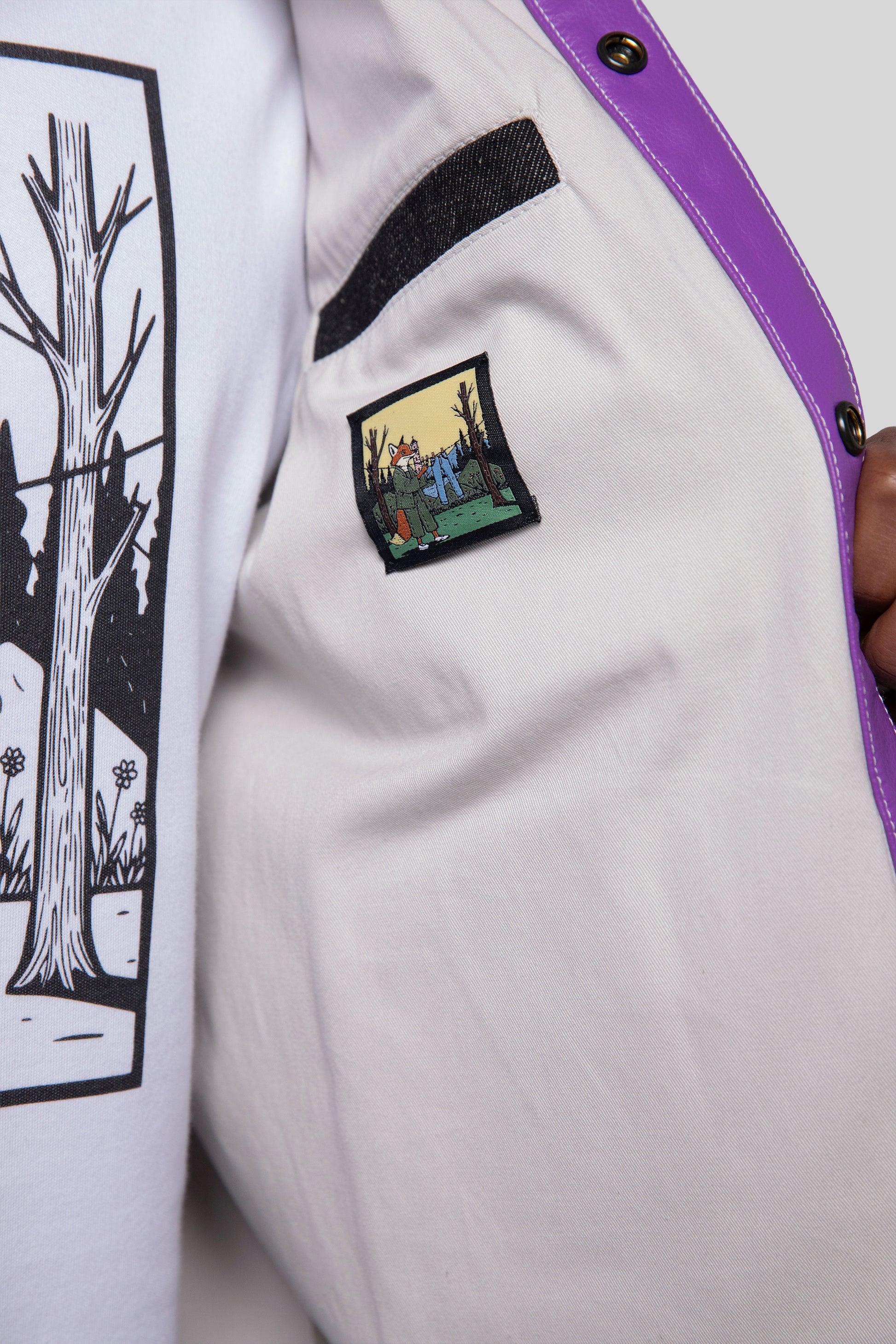 Close-up of interior pocket with fox illustration label
