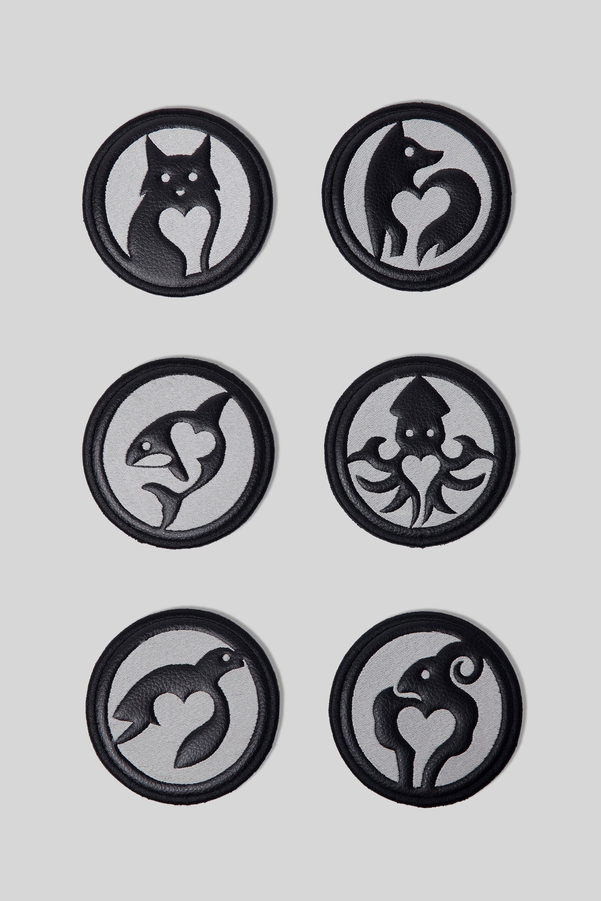 Set of six removable animal badges for Totem coat